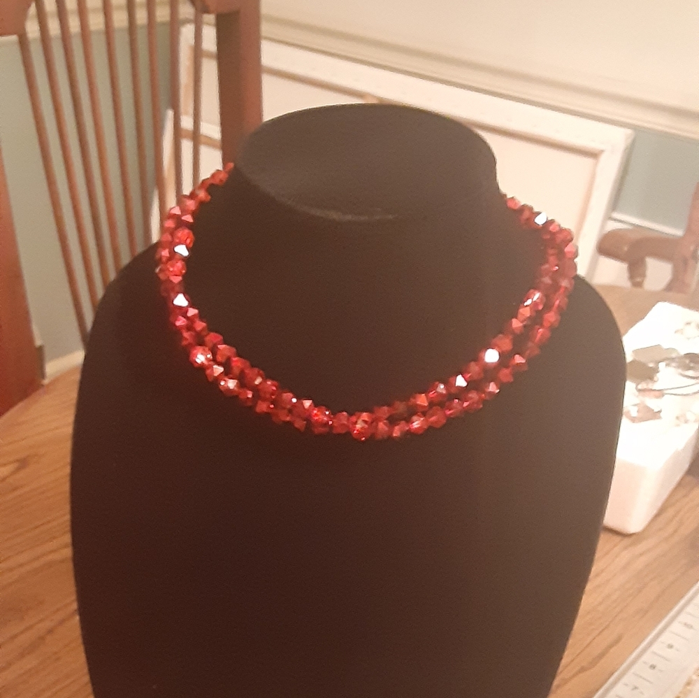 Handmade red glass bead stretch necklace